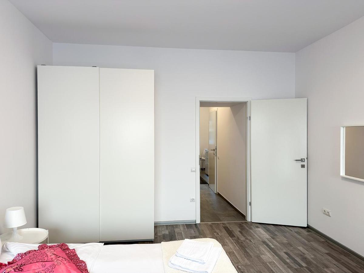 Comfy At Siebertgasse Wenen