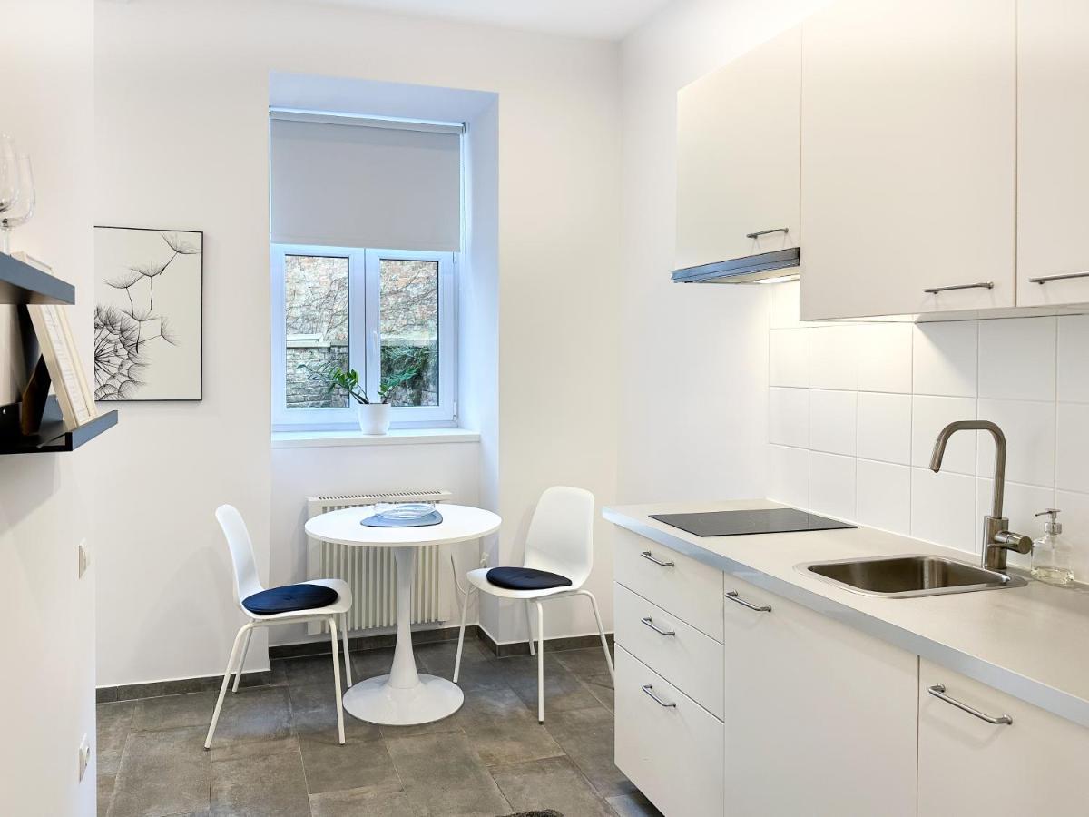 Comfy At Siebertgasse Appartement Wenen